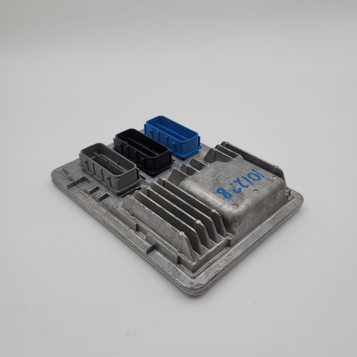 2016 2017 2018 Chevrolet Malibu Engine Computer Control Module ECM 12680876 OEM
