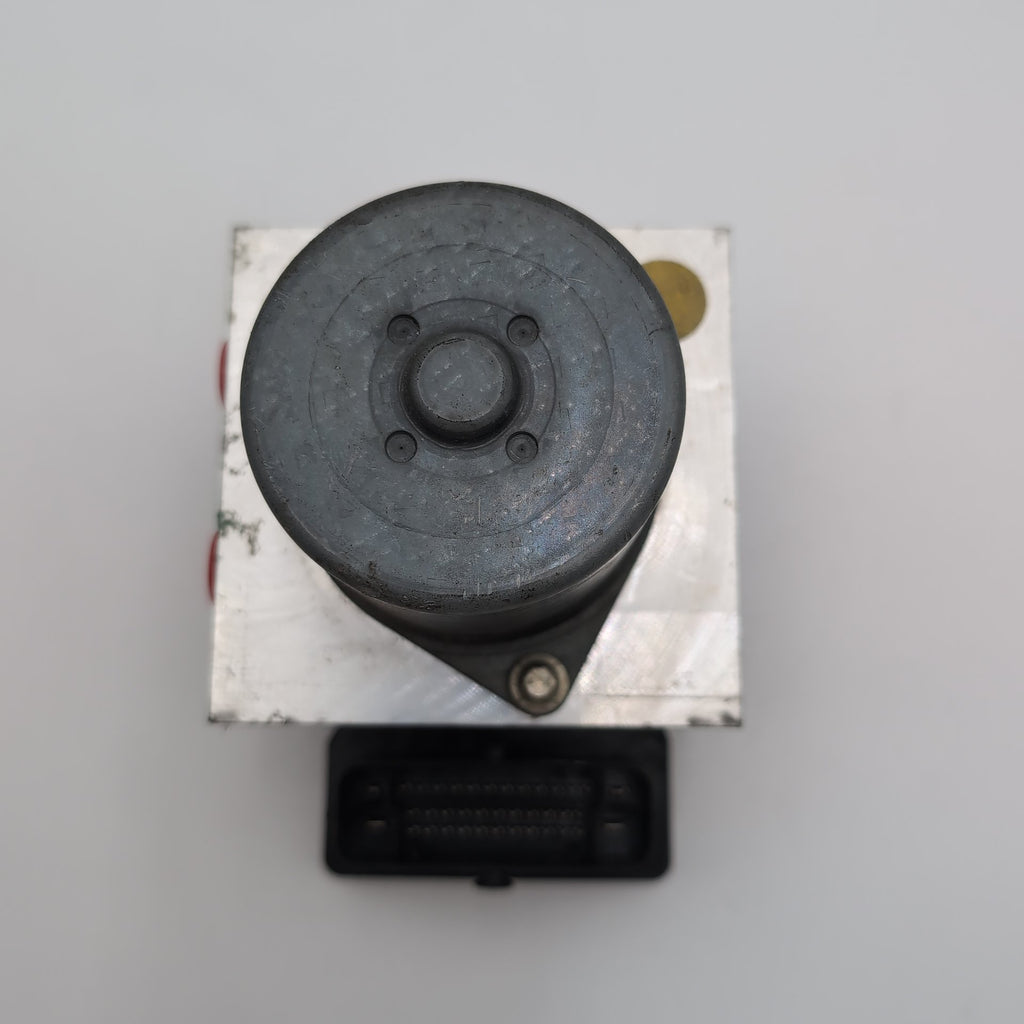 2011 2012 Volkswagen CC ABS Anti Lock Brake Pump 3AA614109M