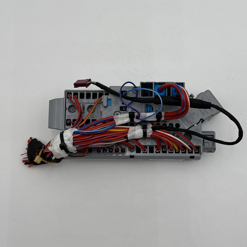 2019 - 2026 BMW X5 X6 X7 XM G20 G26 G42 G87 M3 Front Power Distribution Fuse Box