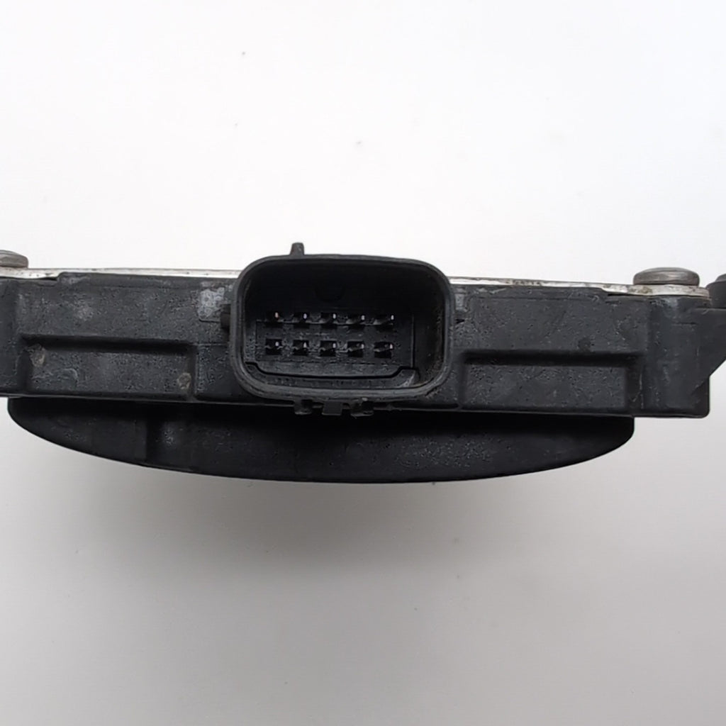 2017 - 2020 Lexus IS300 IS350 Blind Spot Monitor Radar Sensor Module 88162-53040