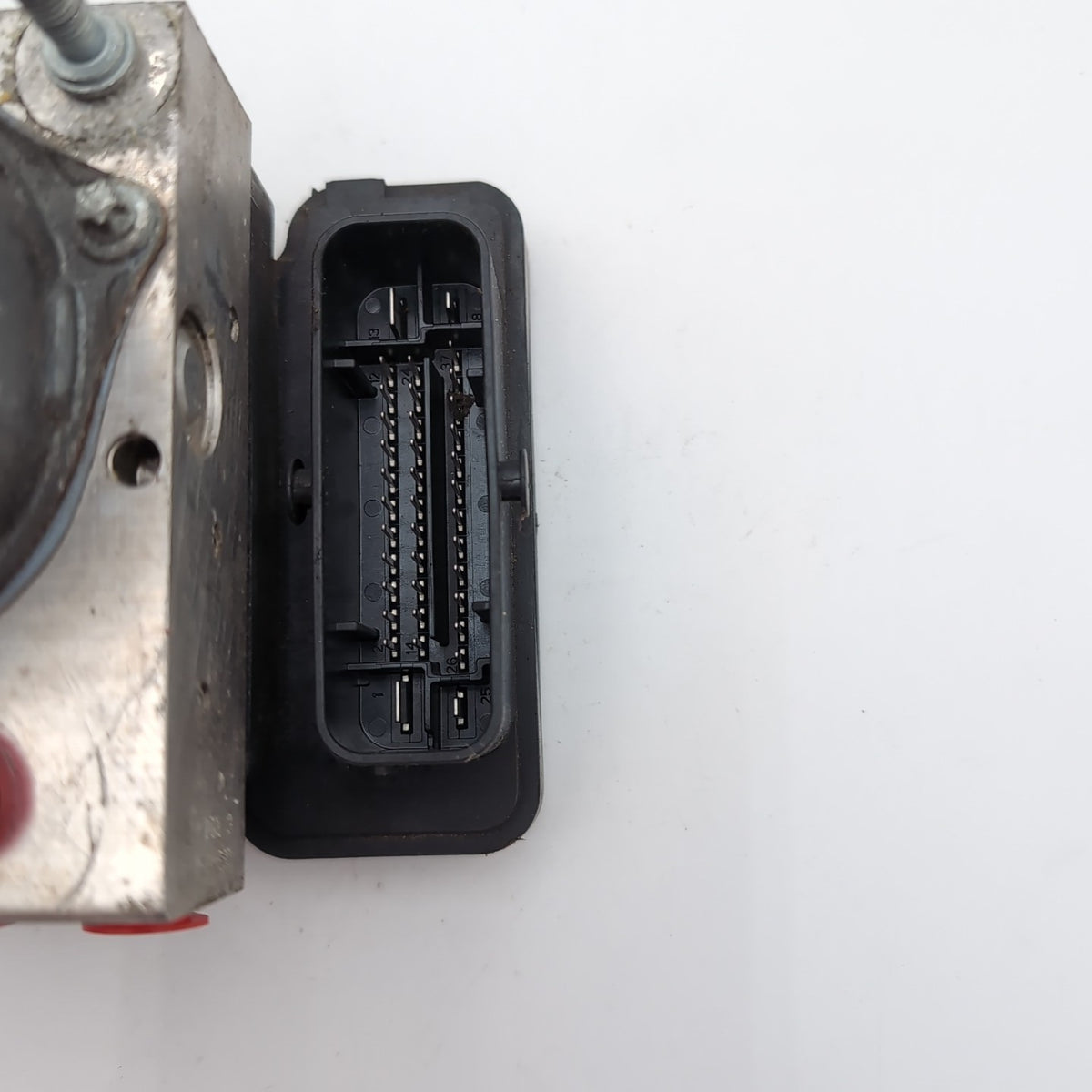 2014 2015 Mercedes CLA250 W117 ABS 2.0L Anti-Lock Brake Pump A0094315212