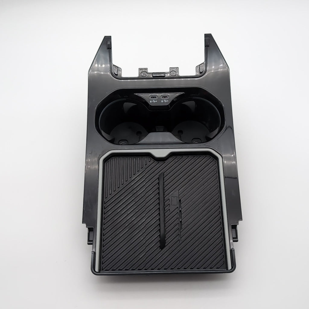 2024 - 2026 BMW 540i 530i 550e G60 Center Console Cup Holder Charging Tray