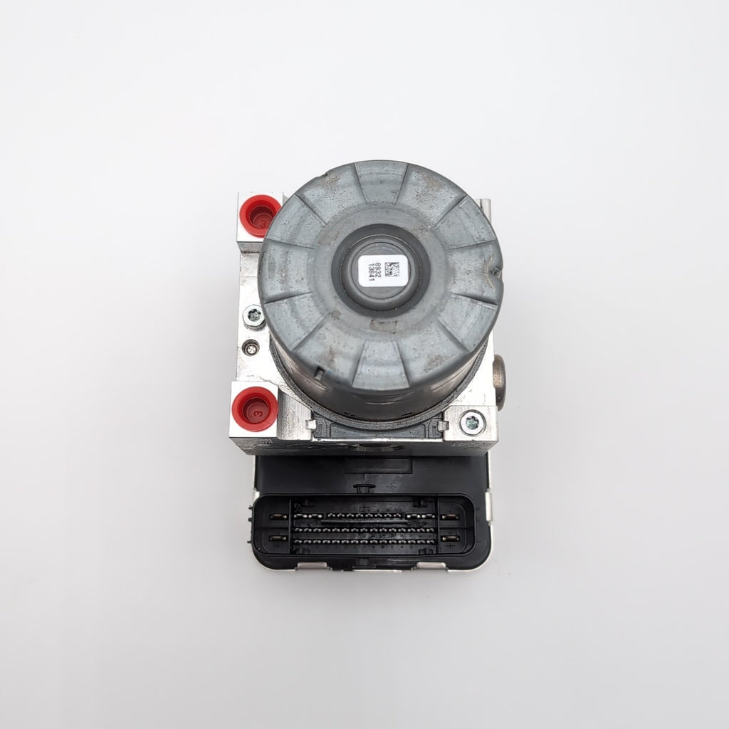 2024 BMW G20 G21 ABS Anti Lock Brake Pump Control Unit OEM 5B33811-01 5B33812