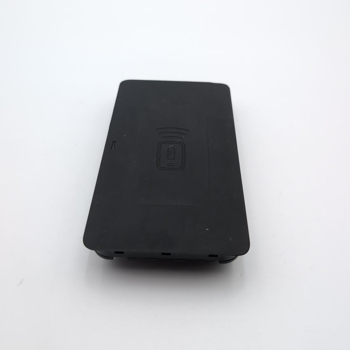 2019 - 2026 BMW G20 G26 G42 X5 X6 X7 Z4 Wireless Phone Charging Pad Tray 5B41FD5