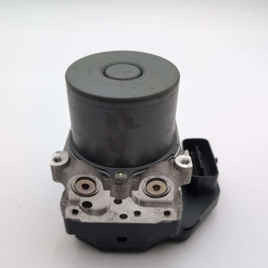 2011 Lexus IS250 ABS Anti Lock Brake Pump Control Unit 44540-53370