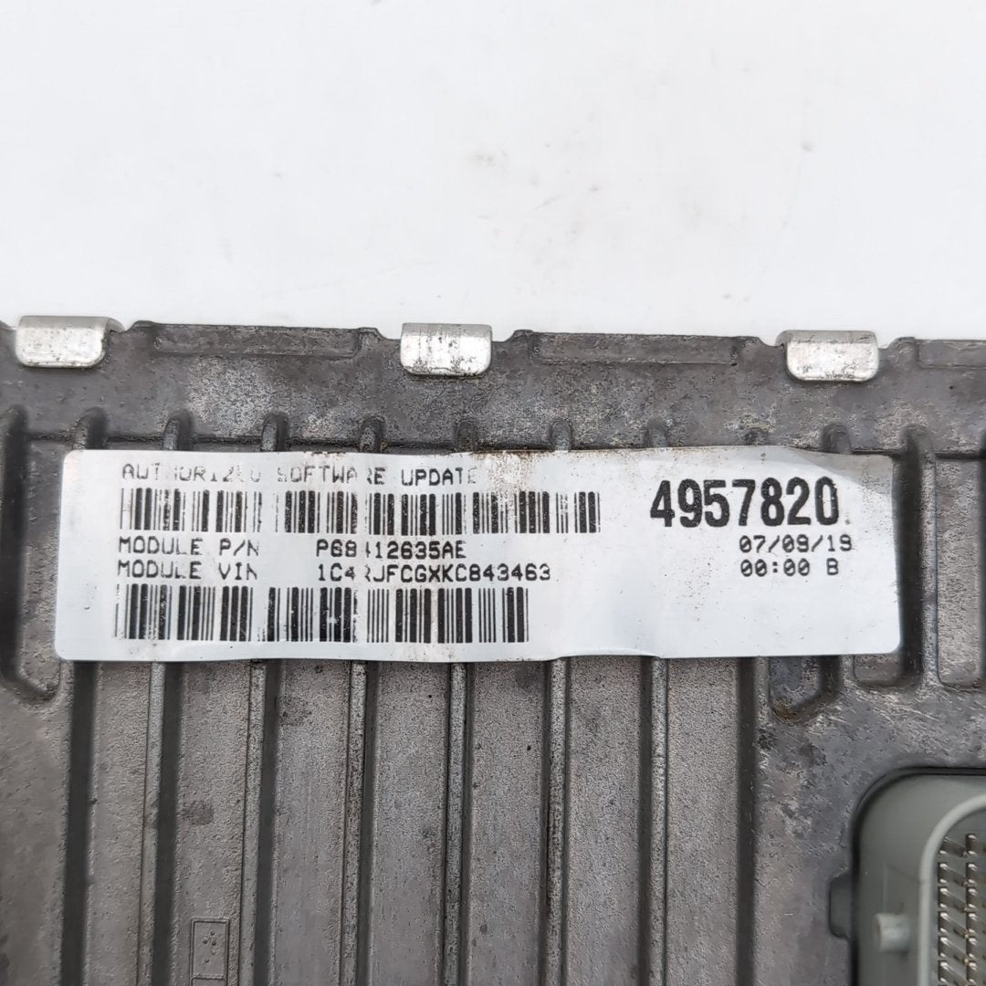 2018 2019 Jeep Grand Cherokee 3.6L Engine Computer Control Module ECU 68330924AA