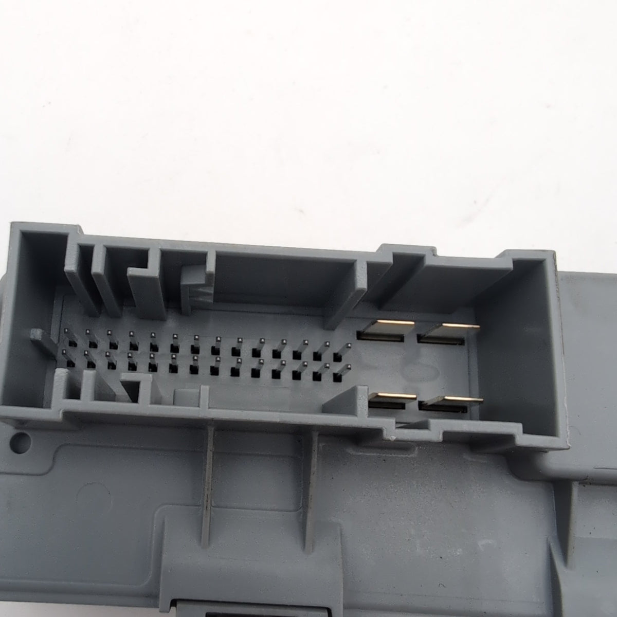 2022 - 2026 BMW F74 X1 X2 Mini Cooper Countryman Power Distribution LIN Module