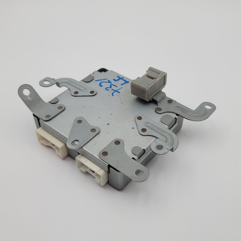 2004 2005 2006 Lexus SC430 Left Seat Position Control Module 89710-24110