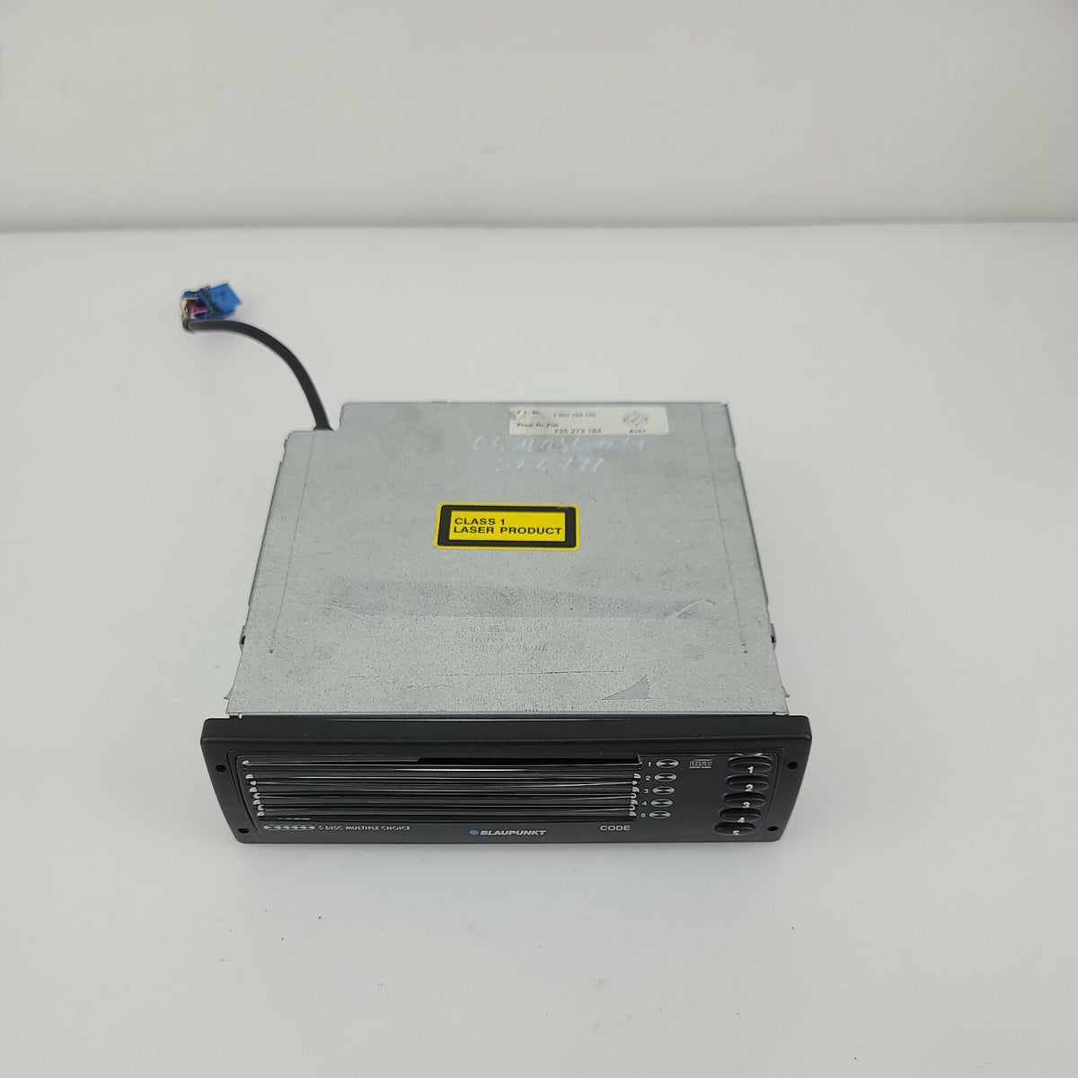 2003- 2008 fits Maserati Quttroporte M139 CD Changer 7607769150 735273184