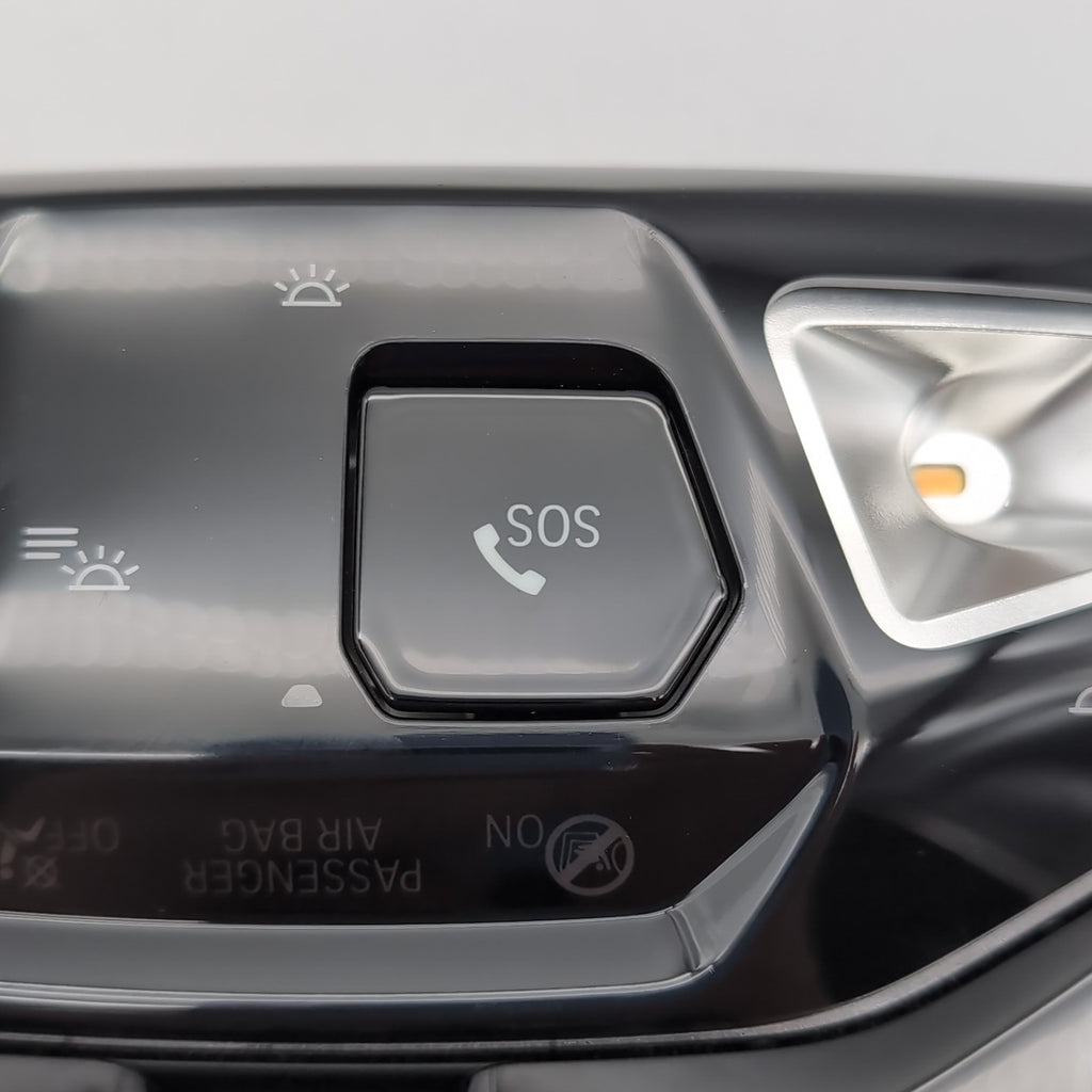 2024 2025 BMW X2 U10 Front Overhead Dome Light Sunroof Switch 5B68487 CAMERA