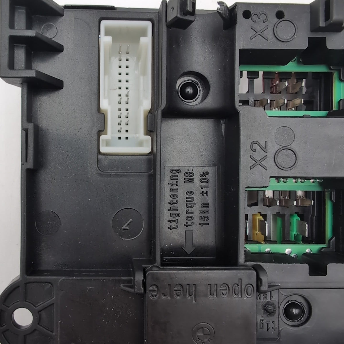 2023 2024 2025 BMW M2 M3 M4 G80 G82 G83 REAR POWER DISTRIBUTION FUSE BOX 5A4CFB9