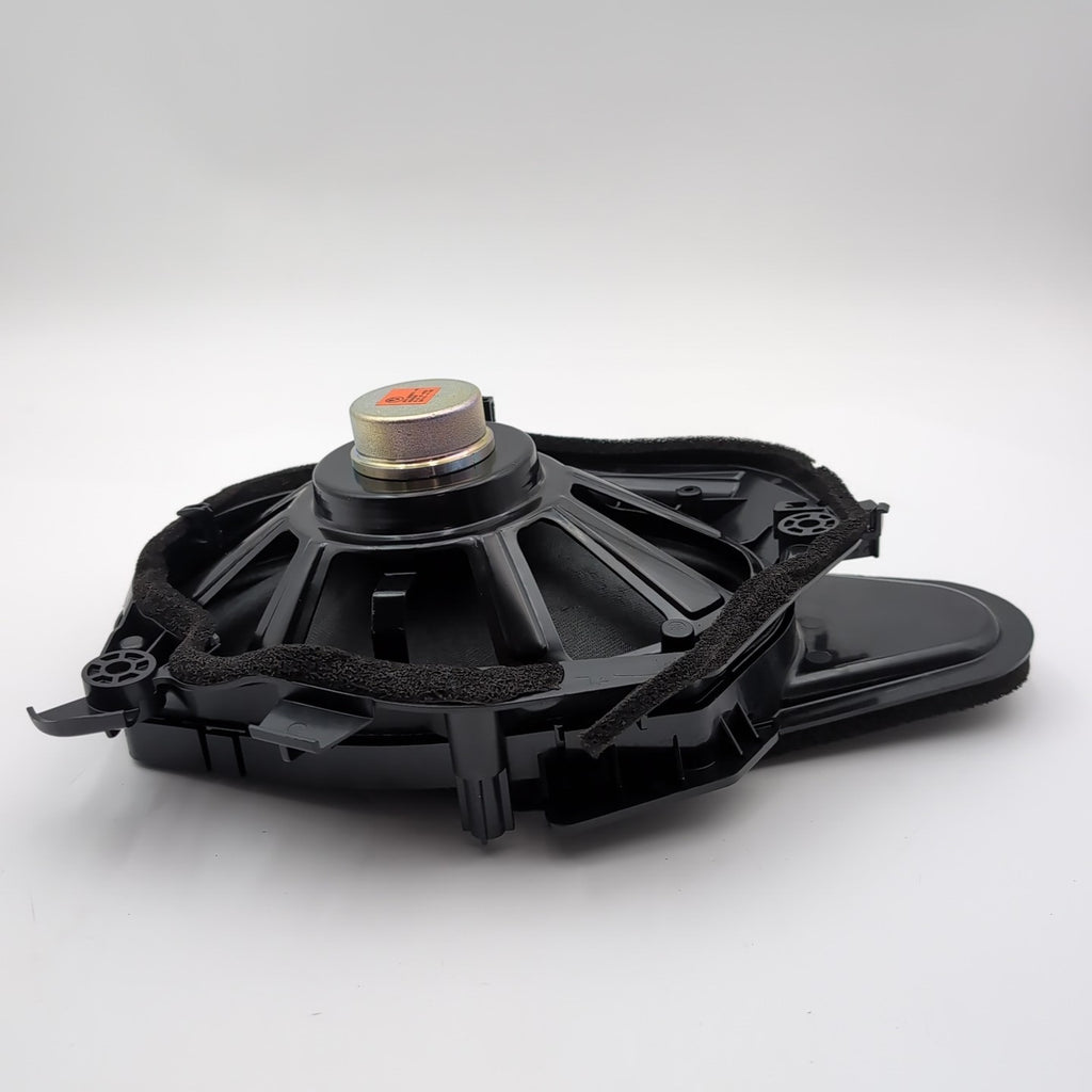 2014- 2021 BMW i3 i3s I01 FRONT LEFT SIDE SUBWOOFER AUDIO SPEAKER 9283791