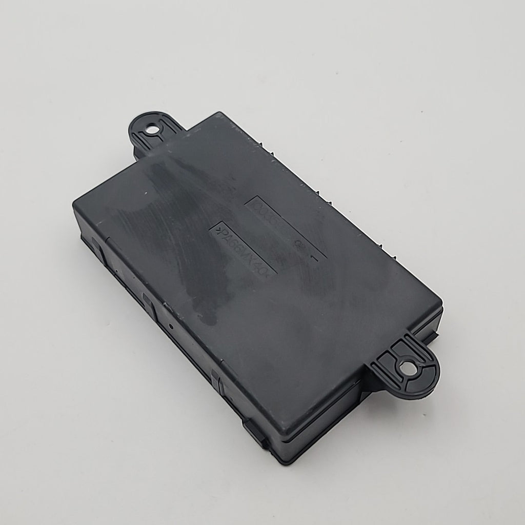 2010- 13 Mercedes W221 S400 S550 S63 Front Right Passenger Door Control Module