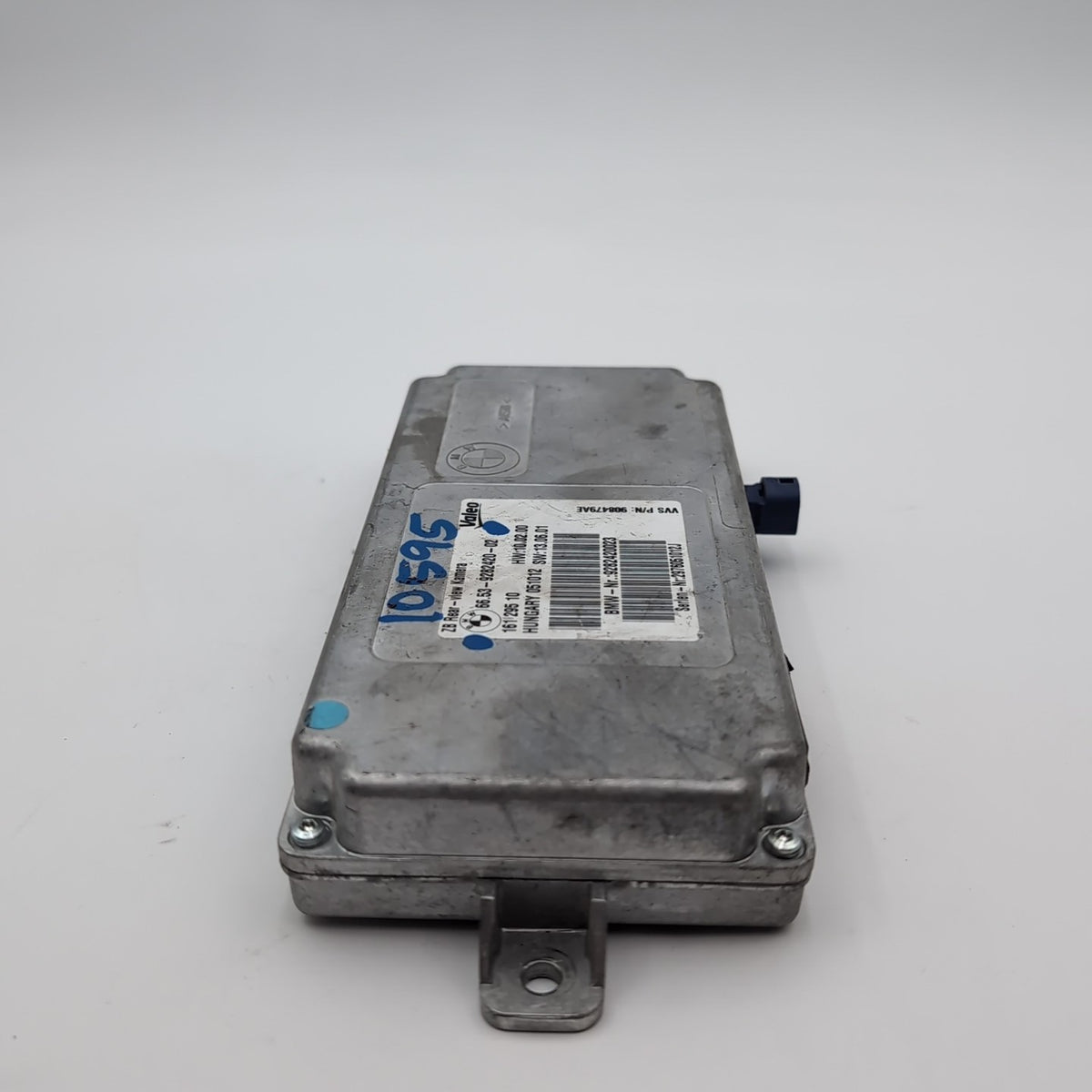 11-17 BMW F01 F06 F10 F12 F22 F23 F30 F32 F36 REAR VIEW CAMERA CONTROL MODULE