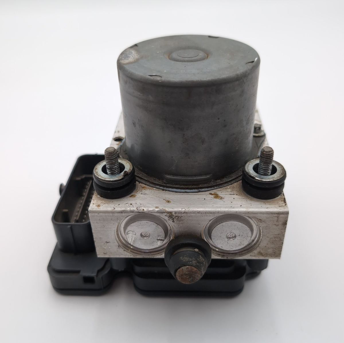 2015 Chrysler 200 2.4L ABS Anti Lock Brake Pump Control Unit 68232470AB