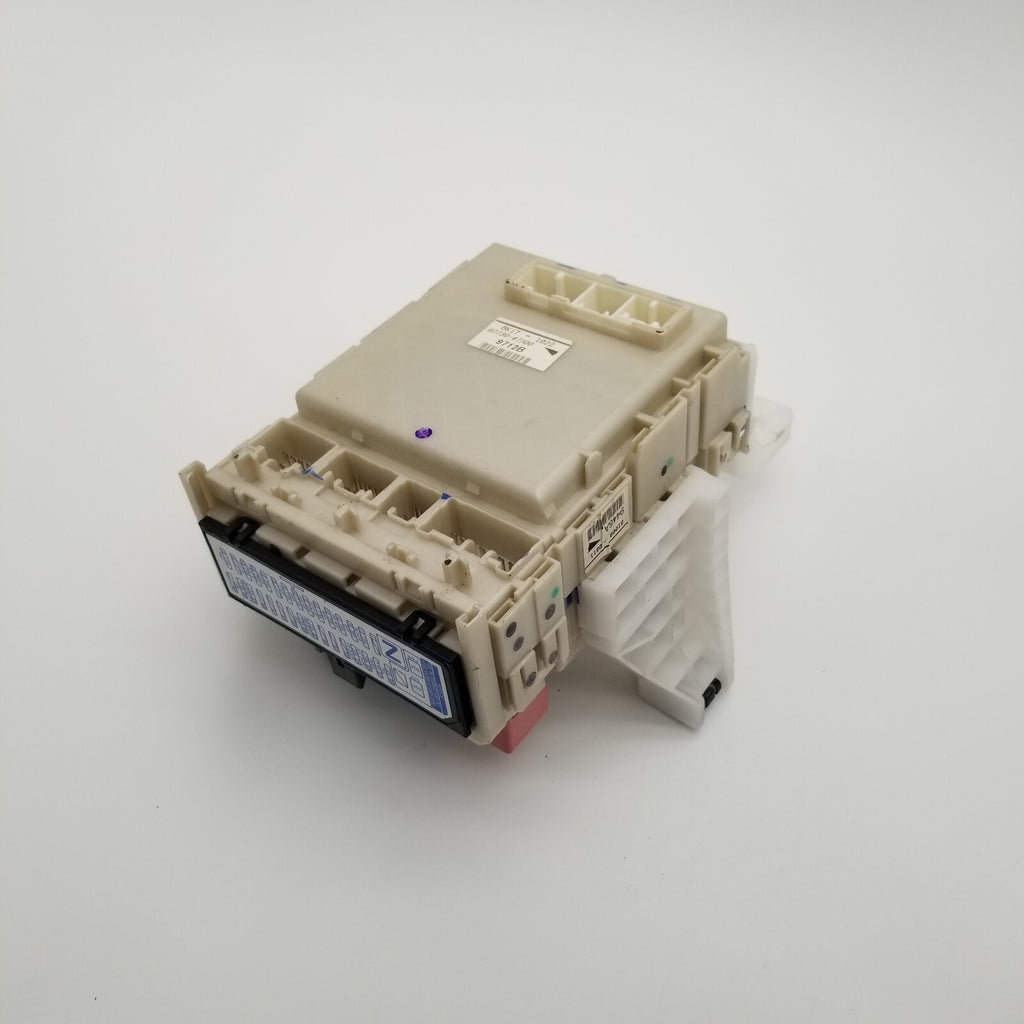 2004- 2009 Fits Toyota Prius Interior Under Dash Relay Fuse Box 82730-47300