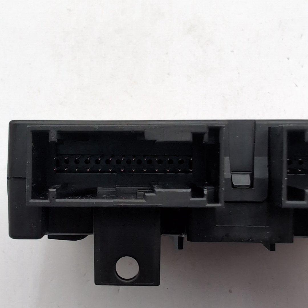 2025 2026 BMW G20 X5 X6 HVAC AC Climate Control Amplifier Module 5B8D5D5