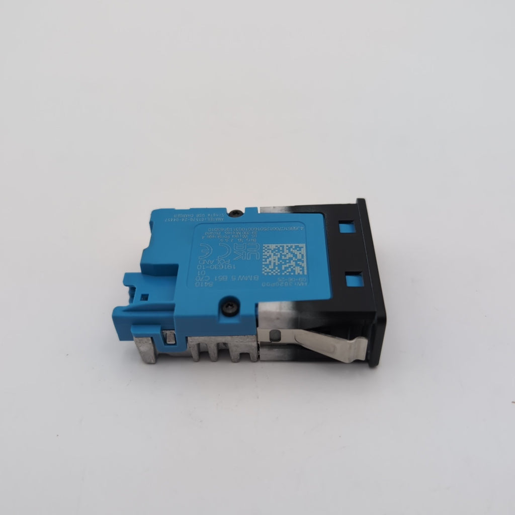 2019 - 2026 BMW G20 G21 G22 G26 G15 G30 G42 X3 Single USB Socket Port 5B51C70