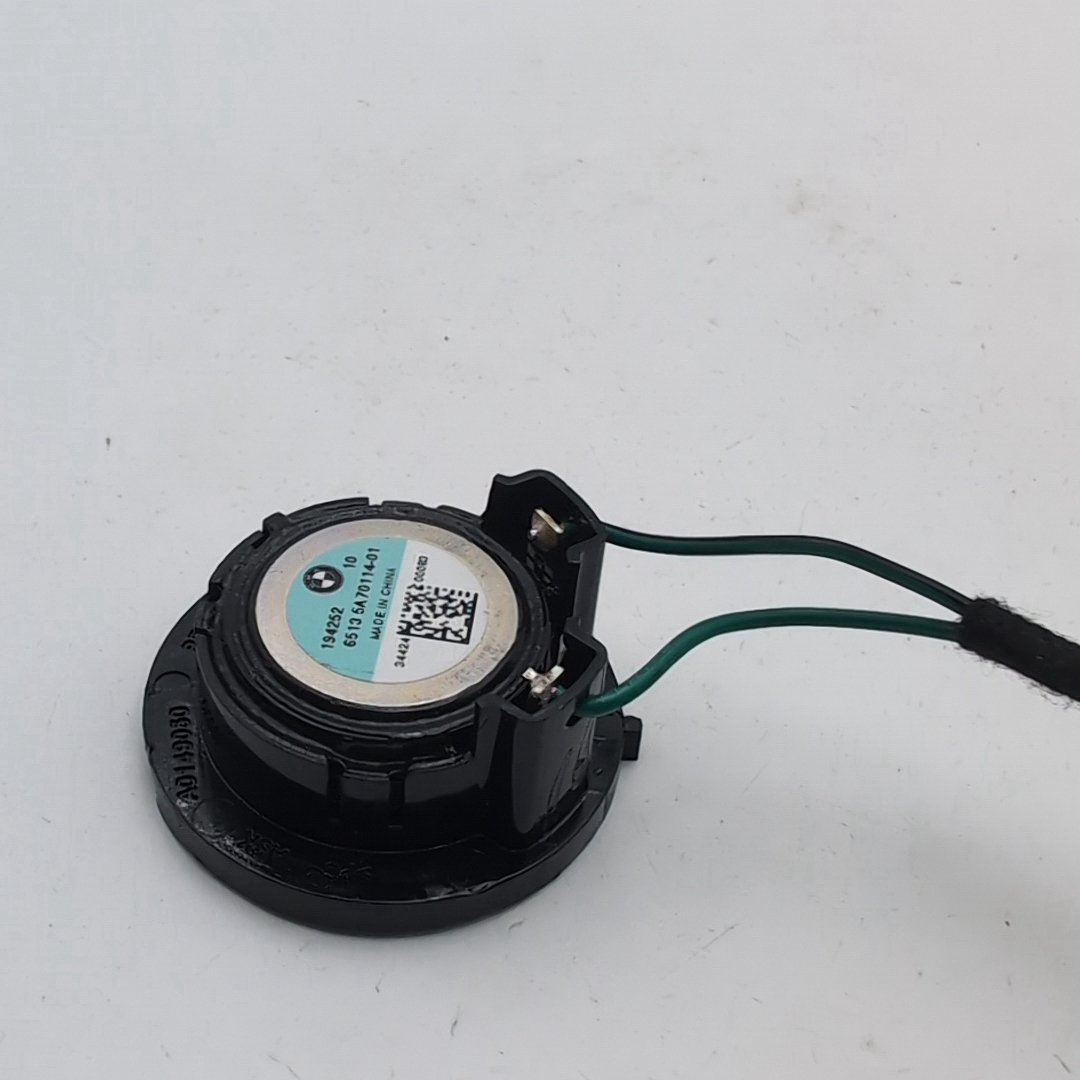 2023 - 2026 BMW 530i 540i 550e i5 G60 Front Rear Panel Tweeter Speaker 5A70114