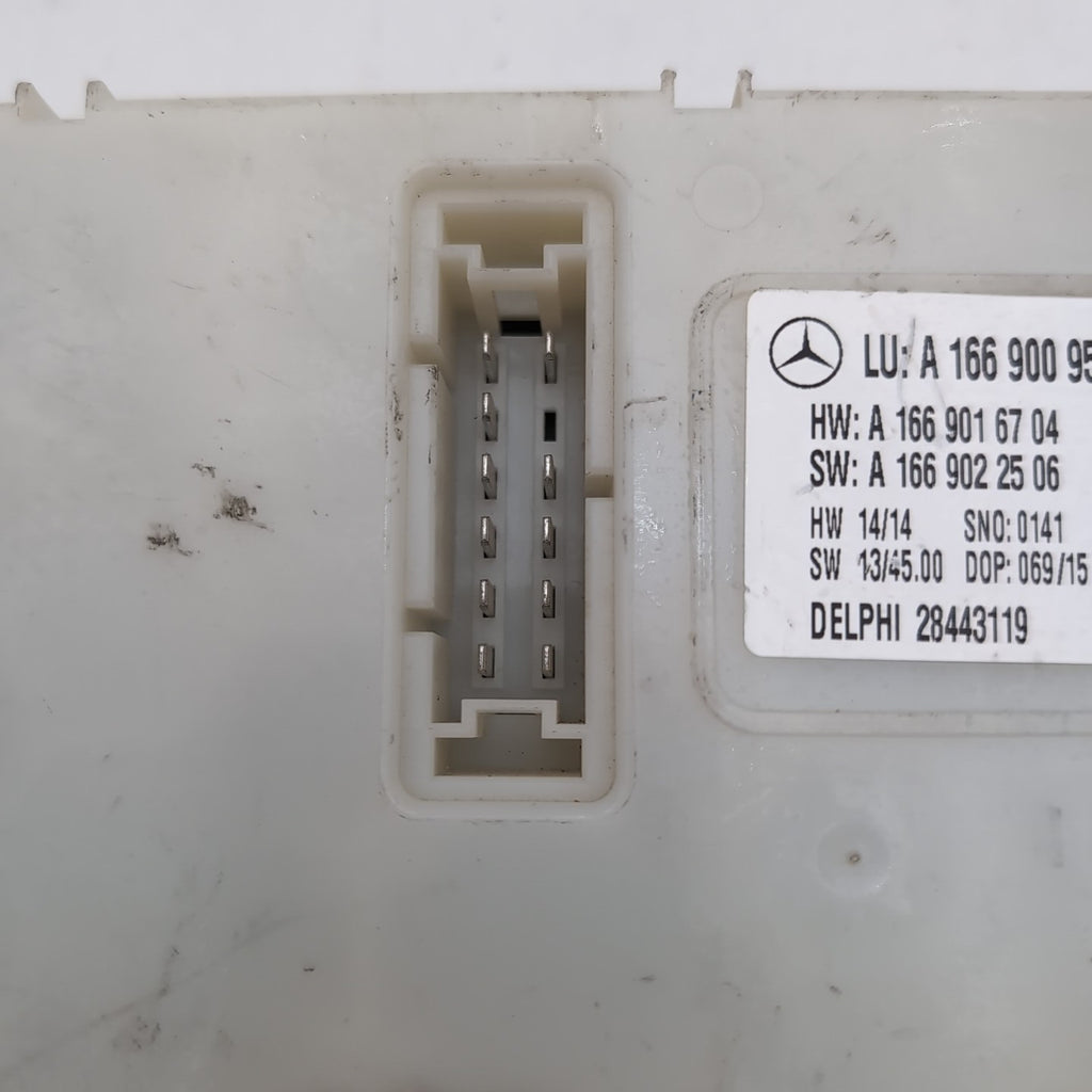 13-19 Mercedes X166 GL450 GLS550 Rear SAM Module Control Unit Signal Acquisition