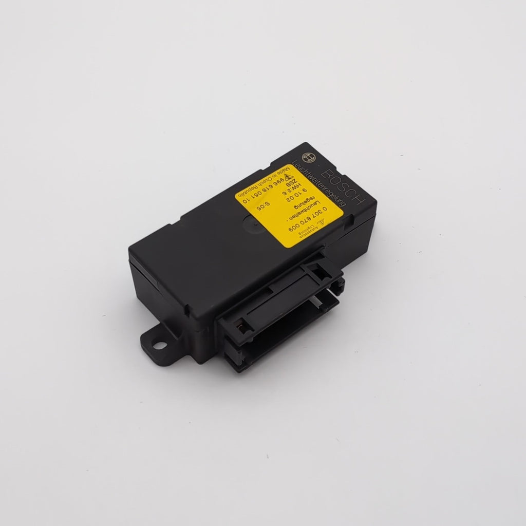 1999- 2004 Porsche 911 Boxster Xenon Headlight Control Module 99661805110 OEM