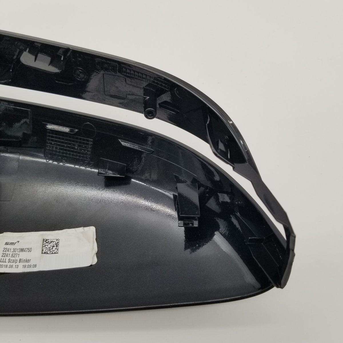 2019 2020 2021 BMW 3-Series G20 LH Driver Side Mirror Cap Cover 8493012 OEM