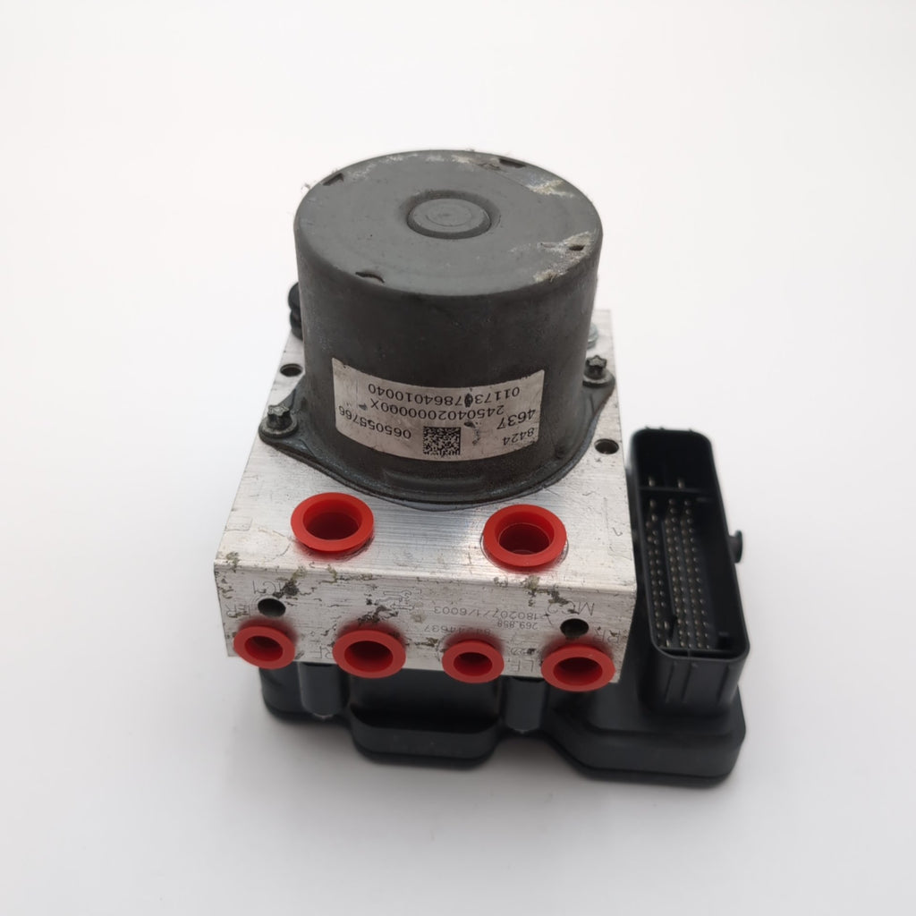 2018 Chevrolet Camaro 2.0L ABS Anti Lock Brake Pump 84244637
