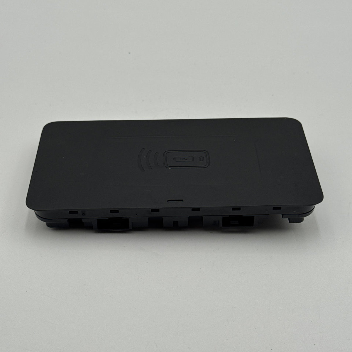 2019 - 2026 BMW G20 G22 G42 M3 M4 X3 X5 X6 X7 Wireless Charging Tray Pad