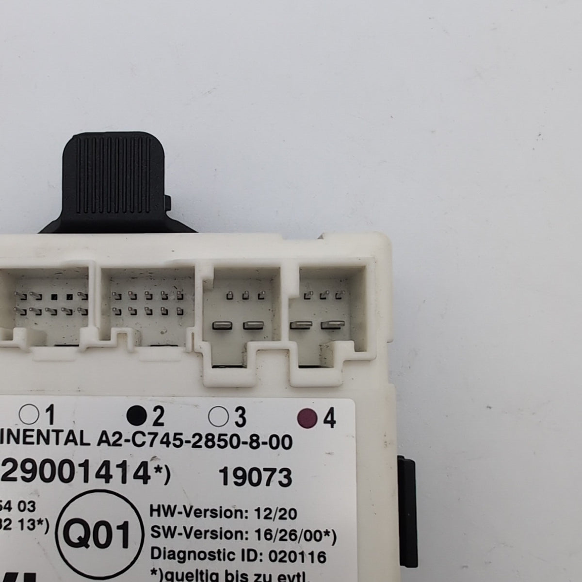 2015 - 2021 MERCEDES C300 W205 FRONT LEFT DOOR CONTROL MODULE OEM A2229001414