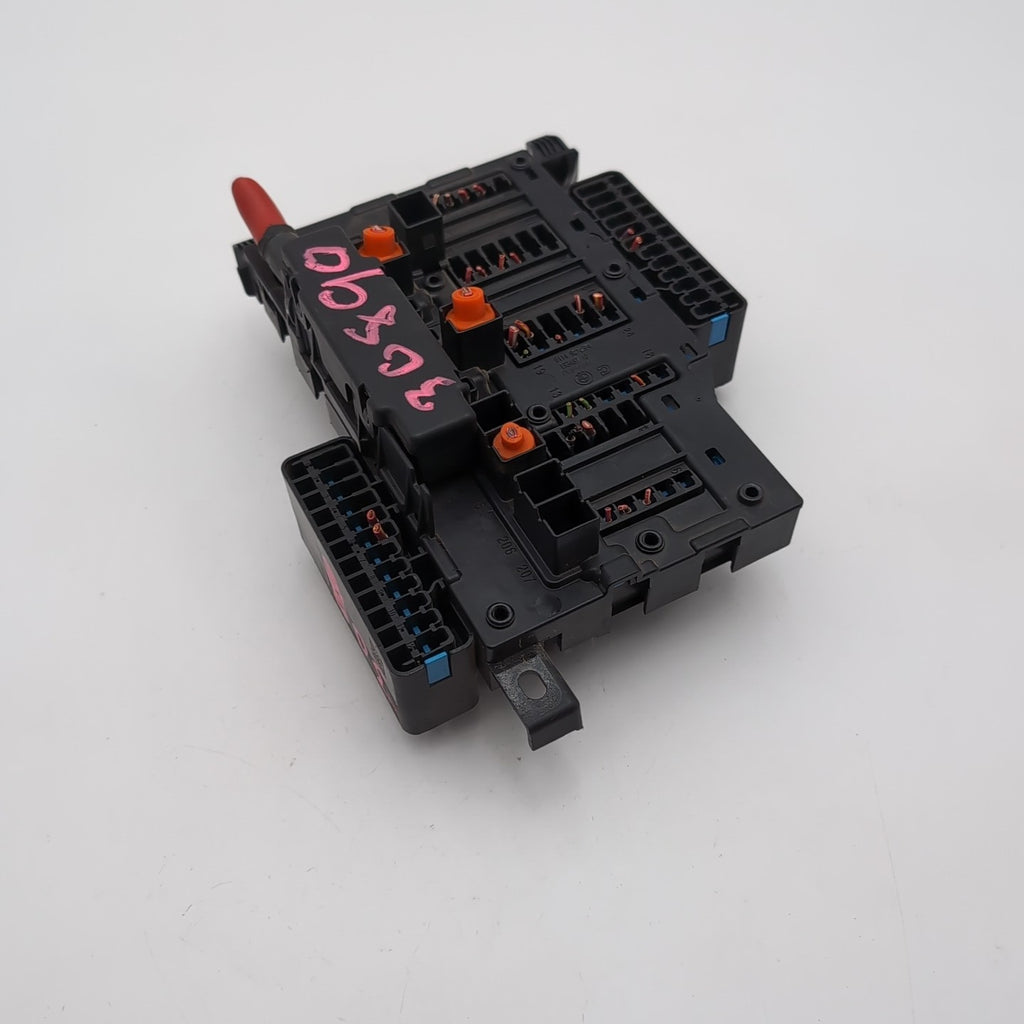 2014- 2019 MINI COOPER F56 2.0L POWER DISTRIBUTION FUSE RELAY BOX MODULE