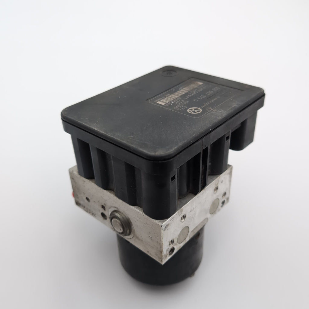 2006 - 2010 Volkswagen Beetle ABS Anti Lock Brake Pump Control Unit 1J0614517M