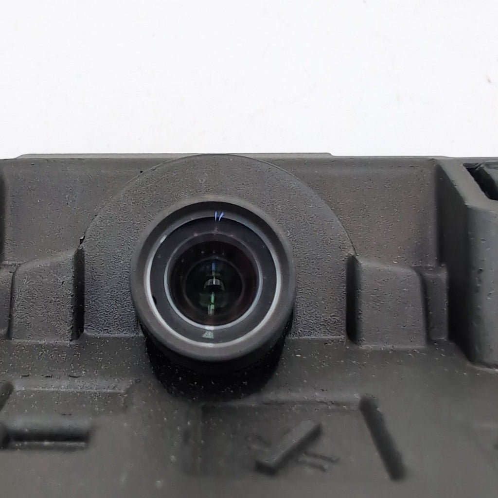 2022 - 2026 BMW G60 X1 X2 X3 X5 X6 Front Personal CoPilot Low Camera 5B5FF36