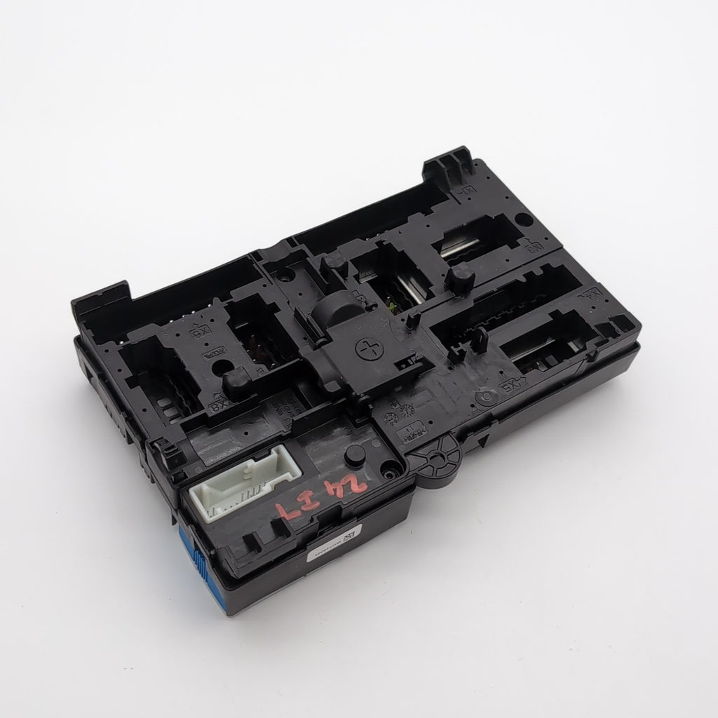 2023 - 2026 BMW 540i G60 i7 G70 X3 Rear Power Distribution Fuse Box 5A09BA7