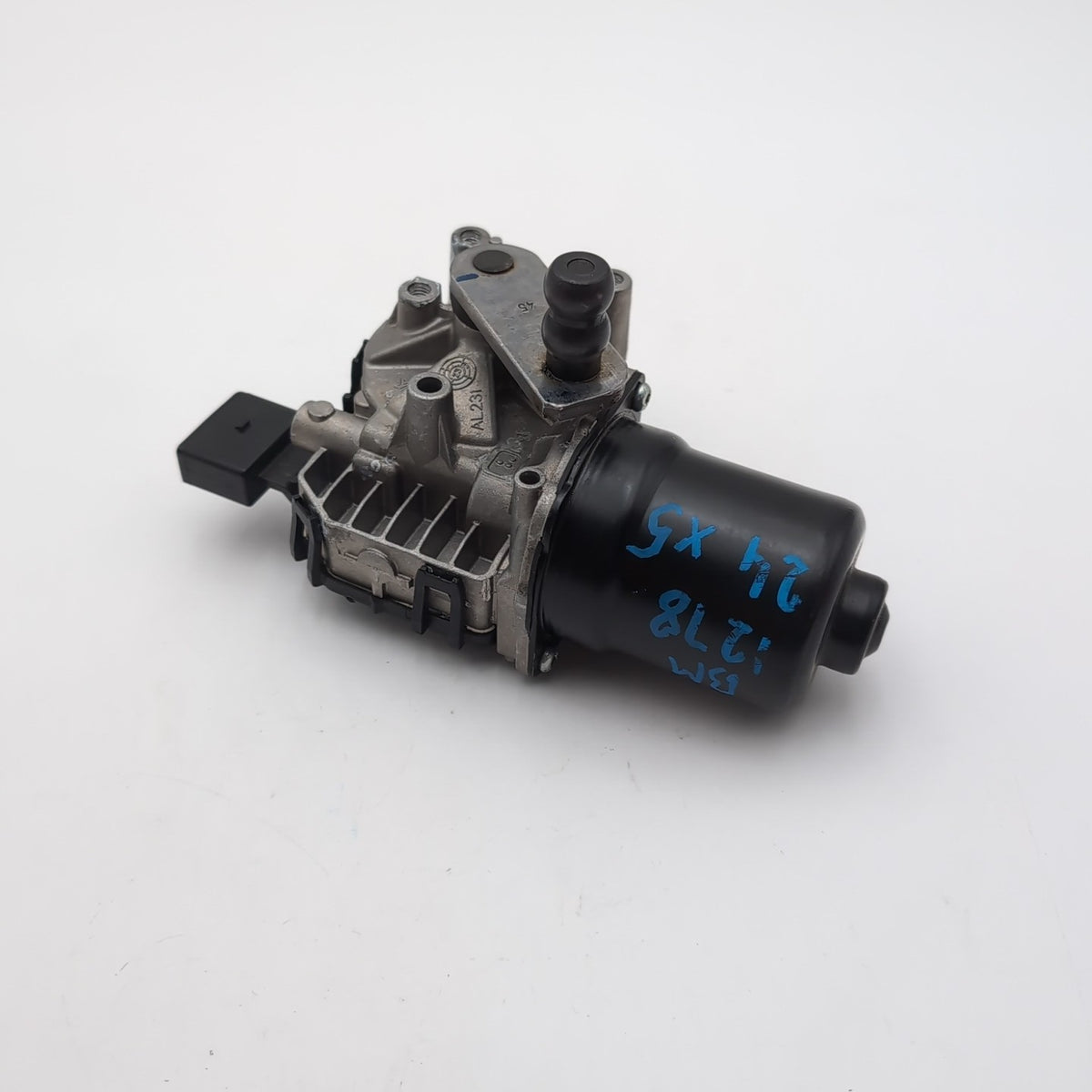 2019- 2025 BMW X5 X6 X7 XM Front Windshield Wiper Motor OEM 5A47511