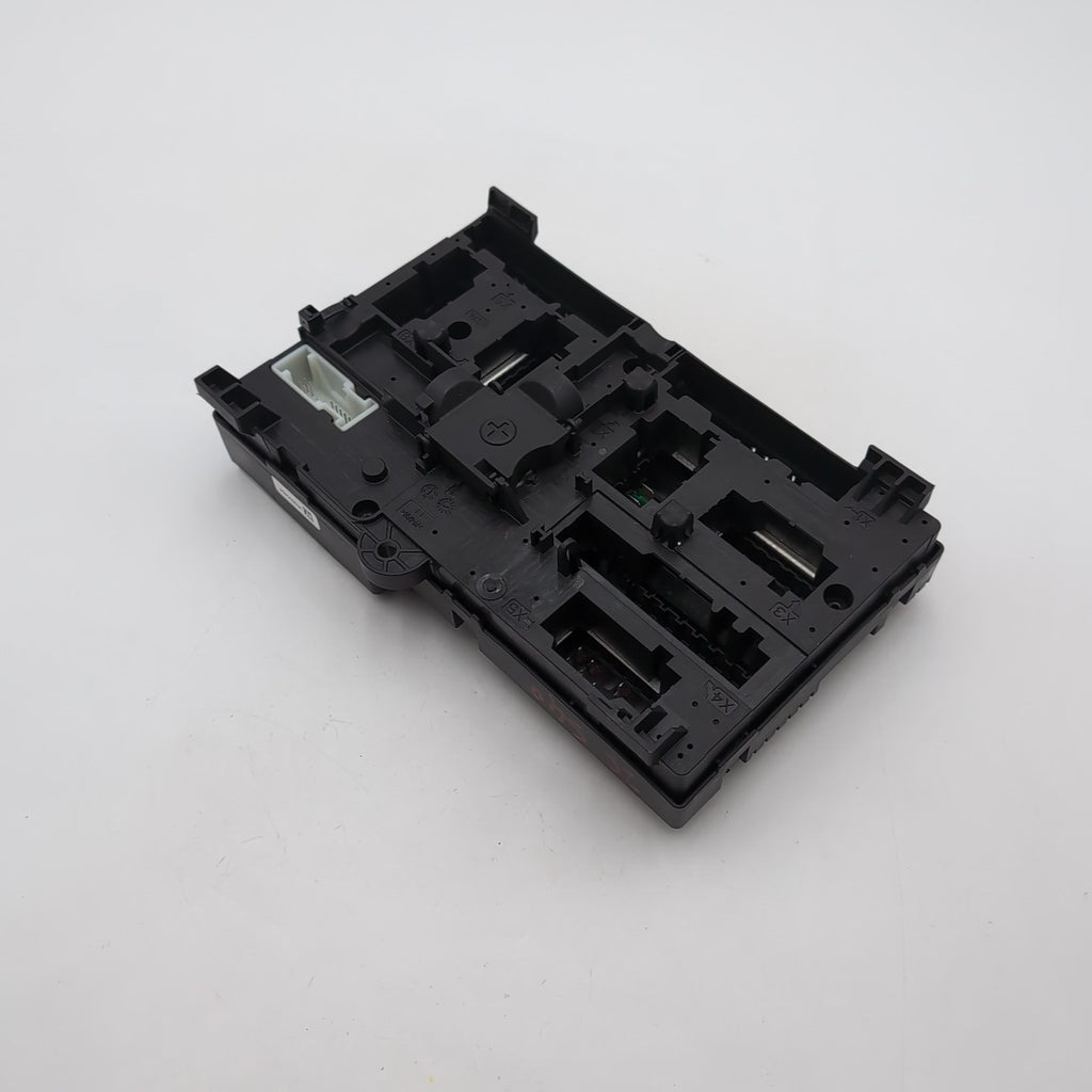 2023 - 2026 BMW 540i G60 i7 G70 X3 Rear Power Distribution Fuse Box 5A09BA7