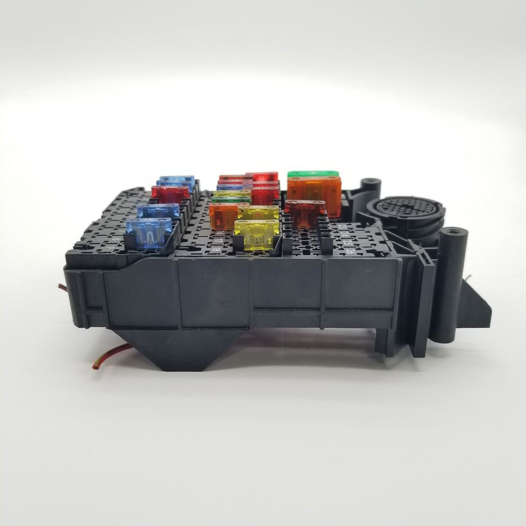 1998 1999 2000 2001 2002 Mercedes E55 AMG Front Left Relay Junction Fuse Box