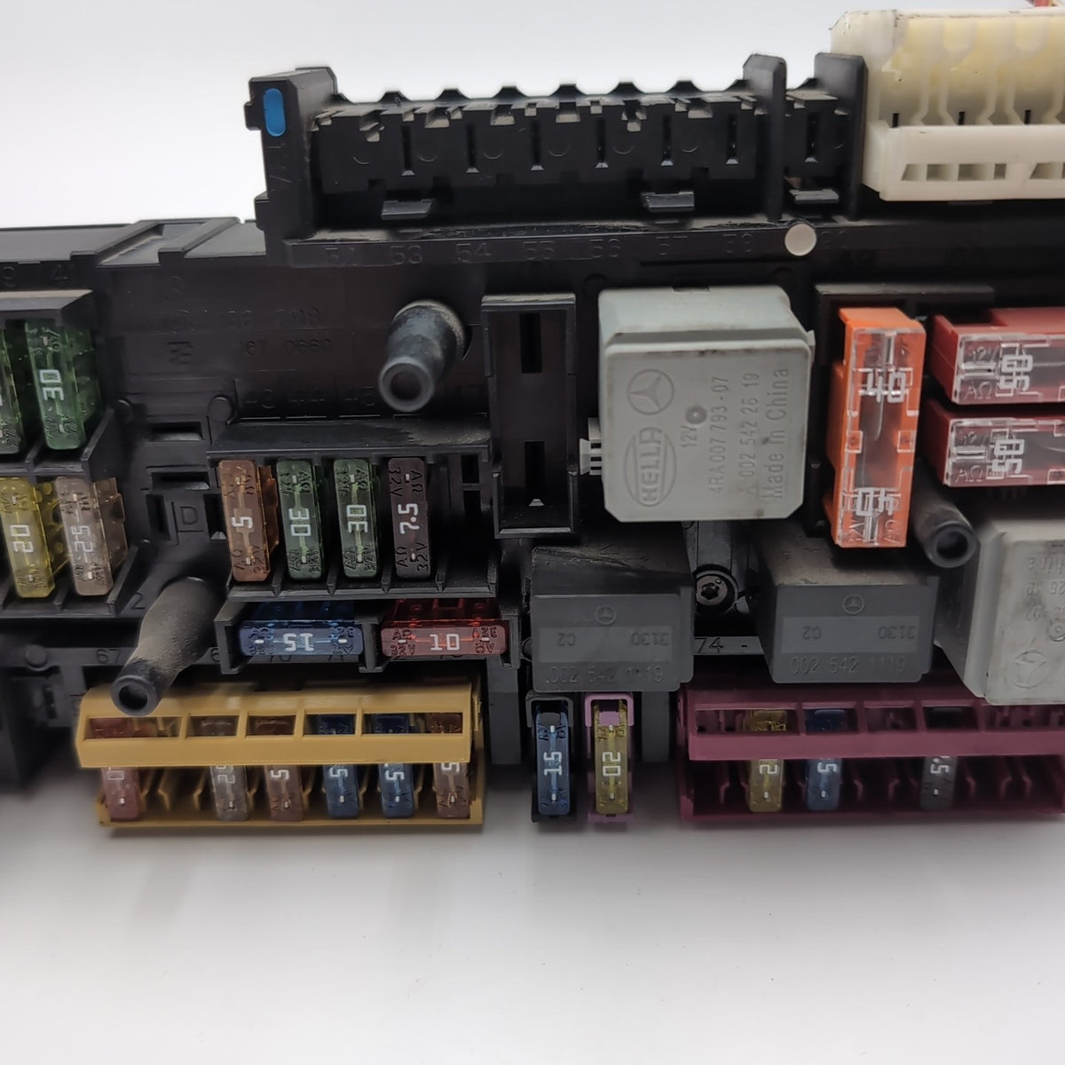 2010- 2018 Mercedes W212 E350 W218 CLS550 Rear SAM Fuse Box Relay Control Unit