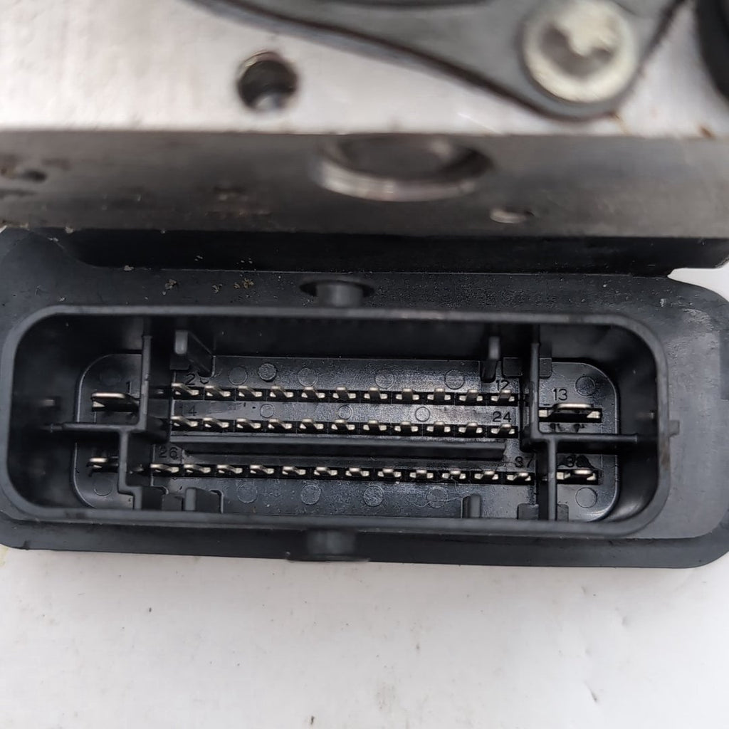 2017 Nissan Rogue 2.5L ABS Anti Lock Brake Control Unit 476606FL1A