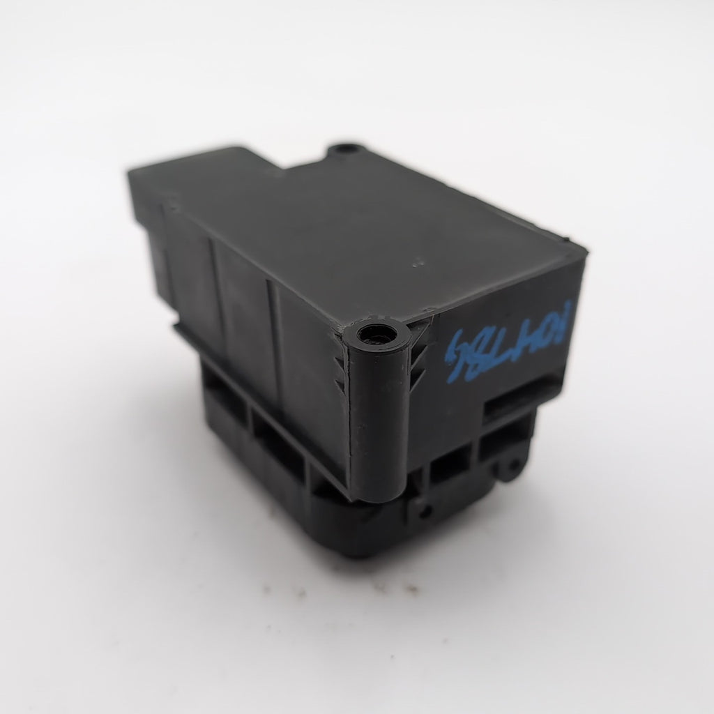 2007 2008 2009 Mercedes CL550 S550 Air Suspension Valve Block Unit A2513200058