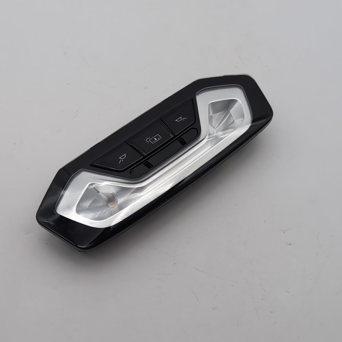 2022 2023 2024 2025 BMW X7 G07 Rear Center Interior Reading Light 7911121