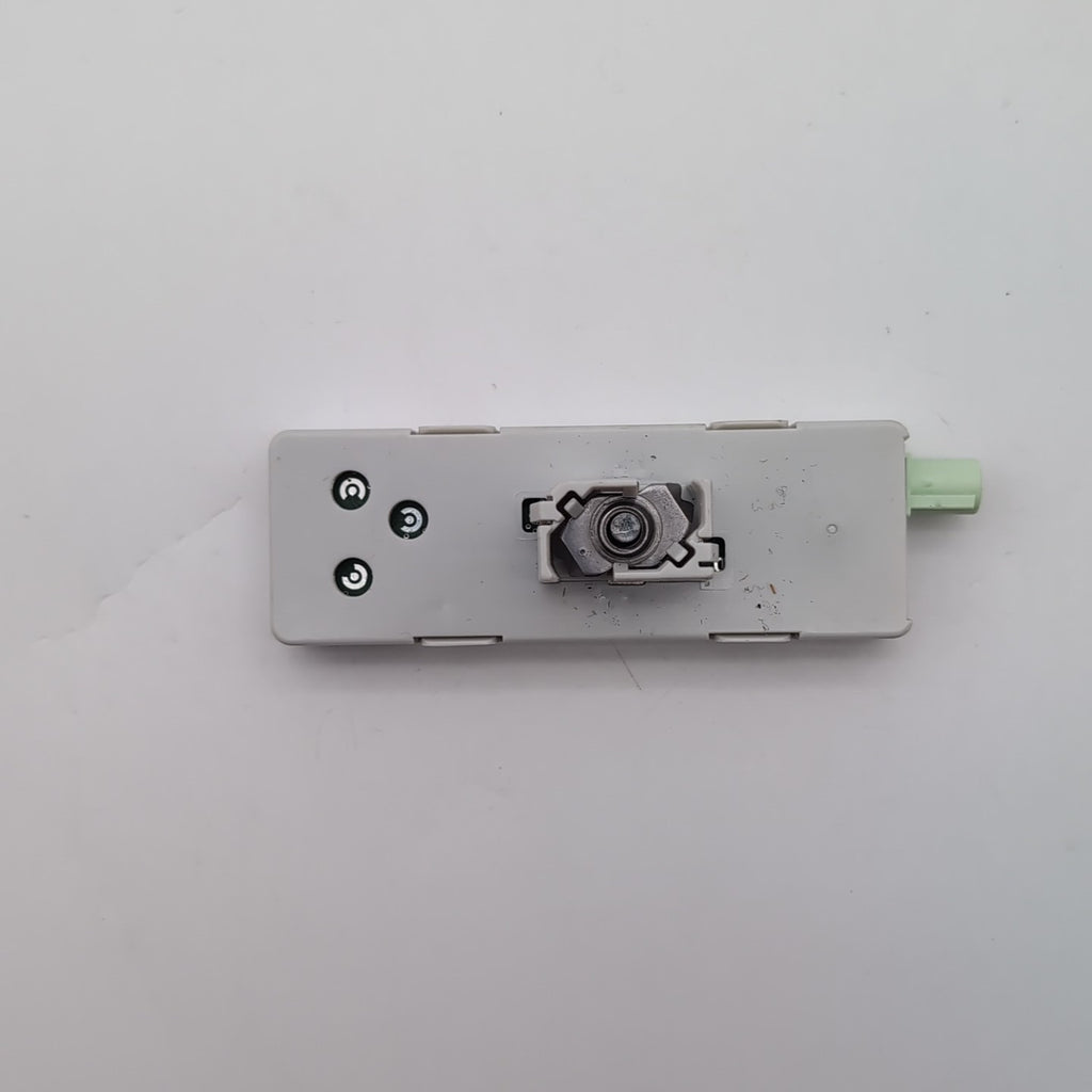 2022- 2025 BMW 5 7 Series G60 G68 G70 G73 X2 XM Antenna Amplifier 5A5F0A6