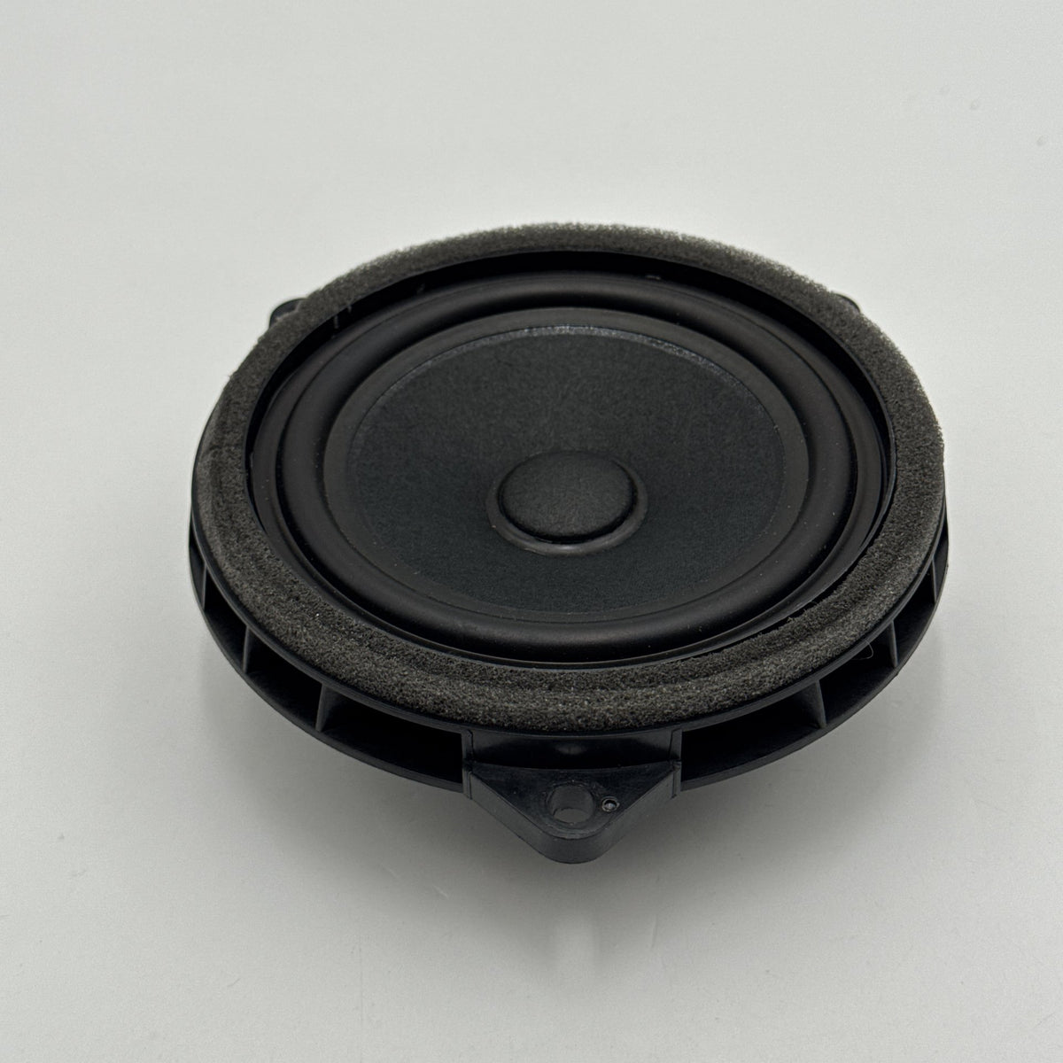 2022 2023 2024 2025 BMW X1 X2 ALEV1 Front Rear Door Midrange Speaker 9442520