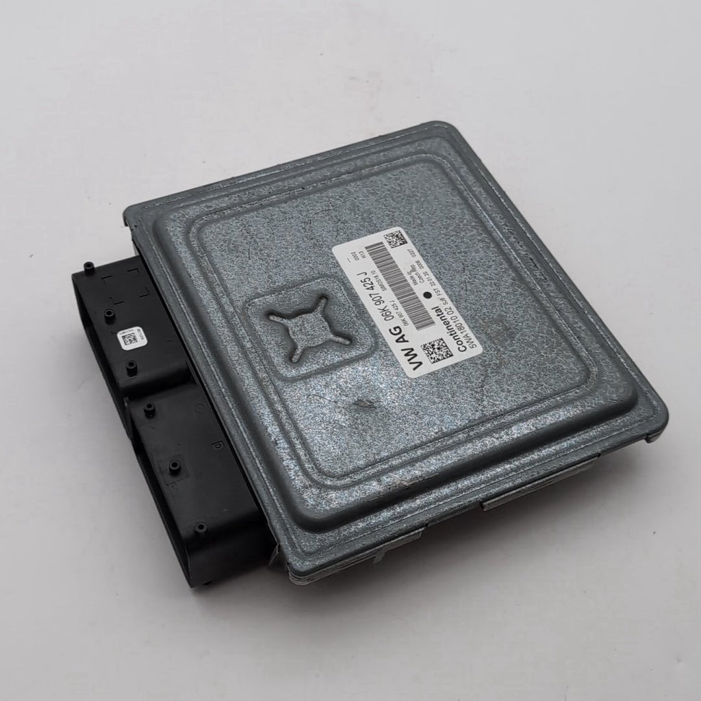 2019 2020 2021 Volkswagen Atlas Engine Computer Control Module ECU 06K907425J