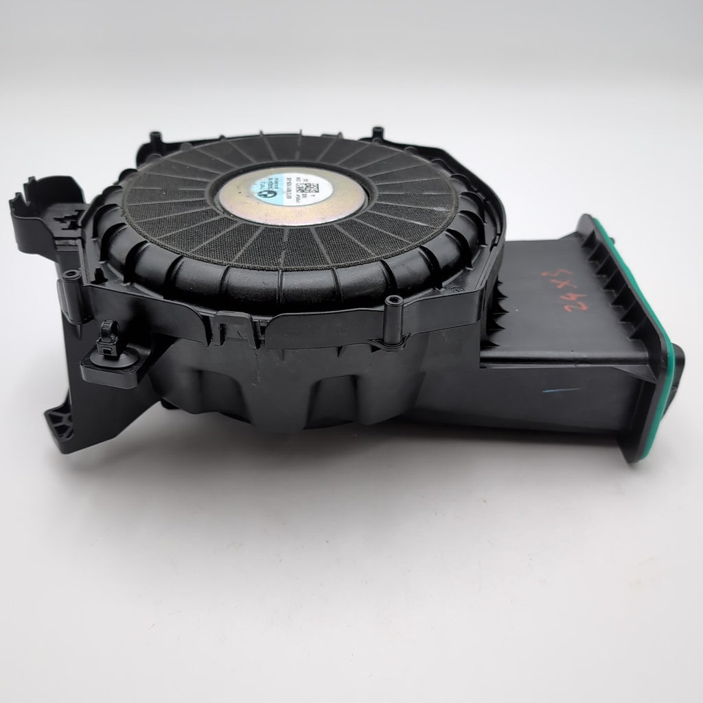 2018 - 2025 BMW X3 X4 M Front Central Subwoofer Woofer Speaker 6811926