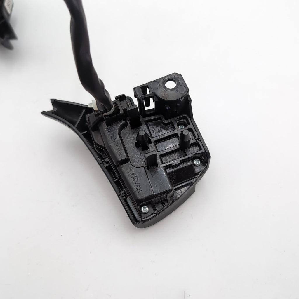 2007 2008 2009 2010 2011 Lexus GS350 Steering Wheel Audio Phone Control Switch