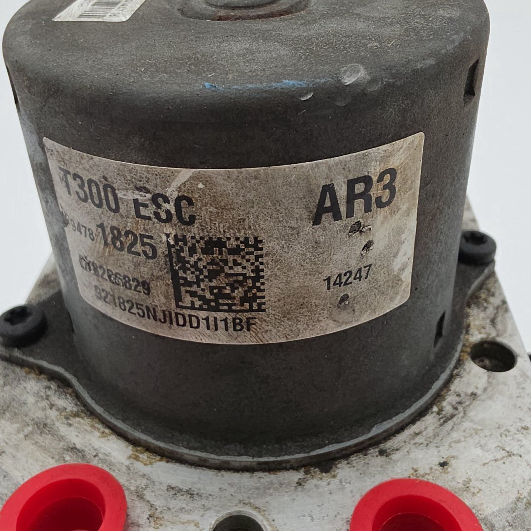 2015 2016 Chevrolet Sonic 1.8L ABS Anti Lock Brake Pump Control Unit 94781825