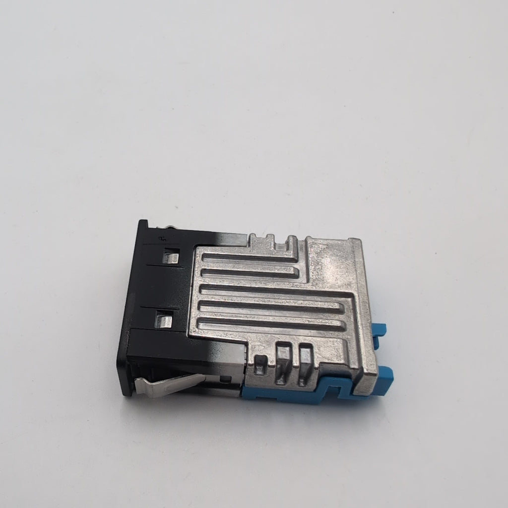 2019 - 2026 BMW G20 G21 G22 G26 G15 G30 G42 X3 Single USB Socket Port 5B51C70