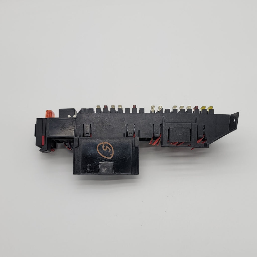 1999 2000 2001 2002 Mercedes E-Class W210 Fuse Box Relay Rear Trunk 2105460543