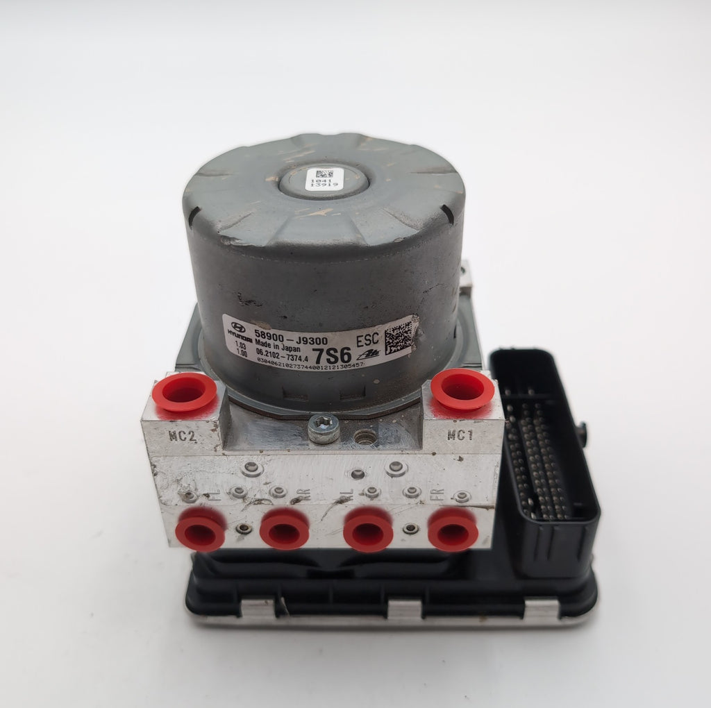 2022 2023 Hyundai Kona 1.6L ABS Anti Lock Brake Pump Control Unit 58900-J9300