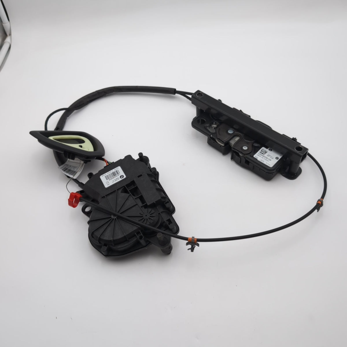 2019 - 2026 BMW 430i M440i G26 Trunk Lid Latch Actuator Assembly 9463391 7430626